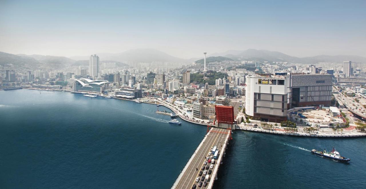 Hotel Adela Busan Bagian luar foto