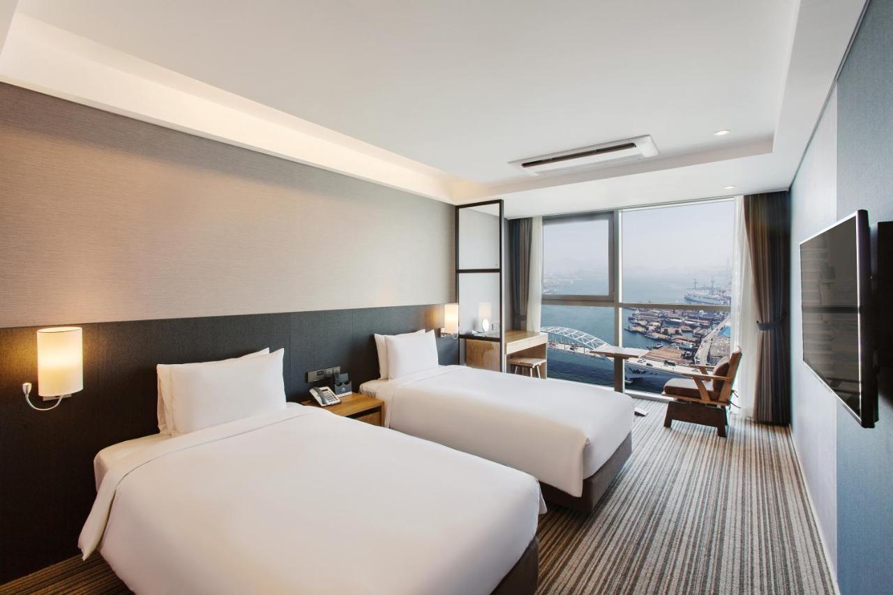 Hotel Adela Busan Bagian luar foto